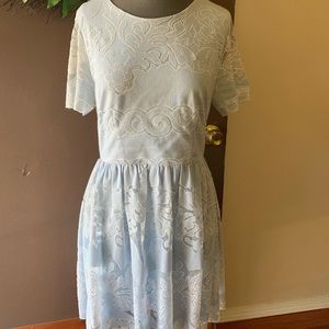 Aina Be baby blue lace midi dress Size L